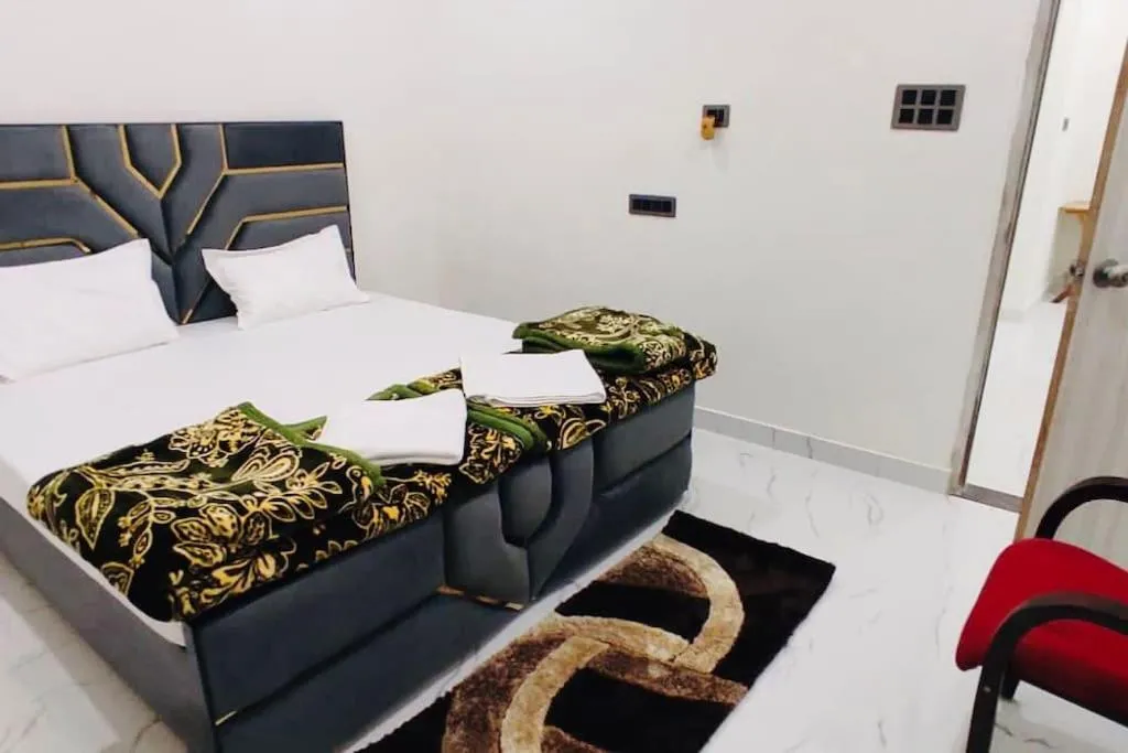 Image of 1 BHK flat at Kanti Villa Near Assi Ghat and Temples with Free Breakfast -202