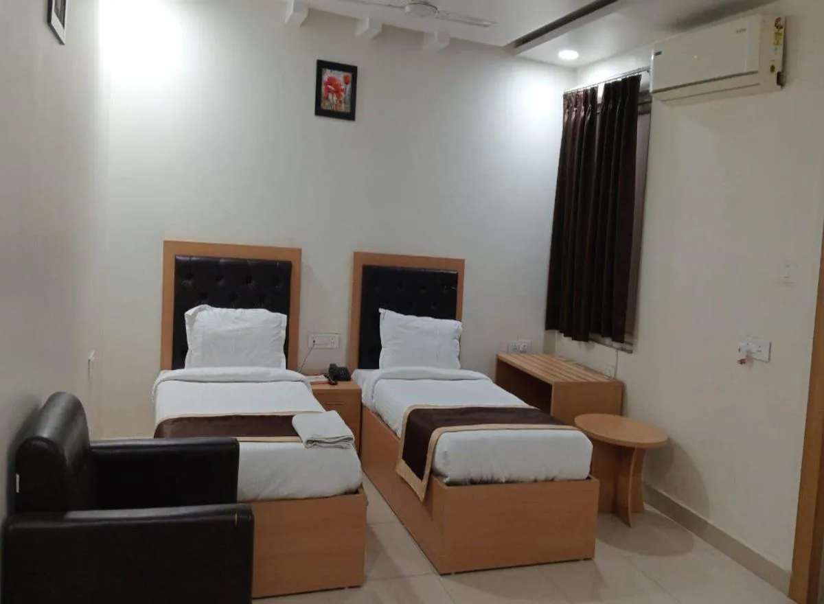 Image 4 of Ananda Inn