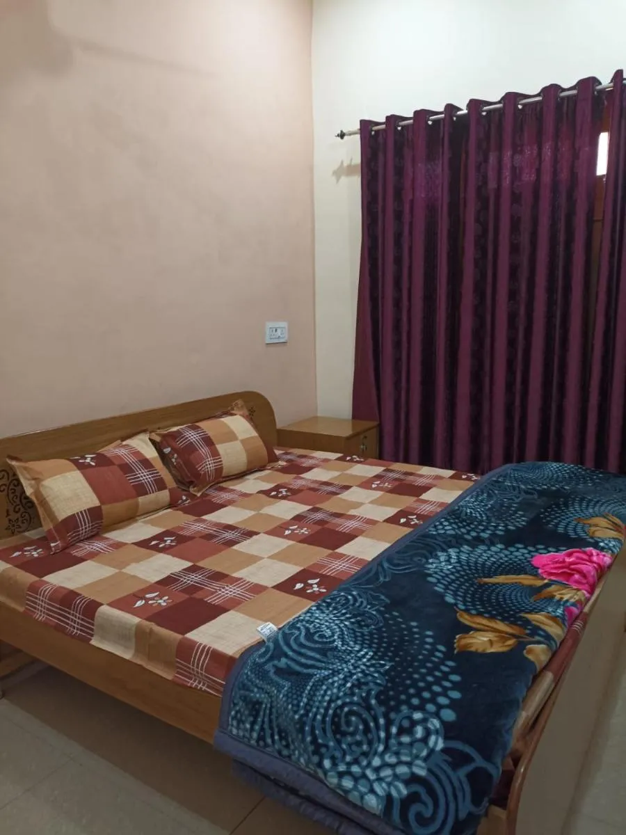 Image 3 of Anant Paying Guest house