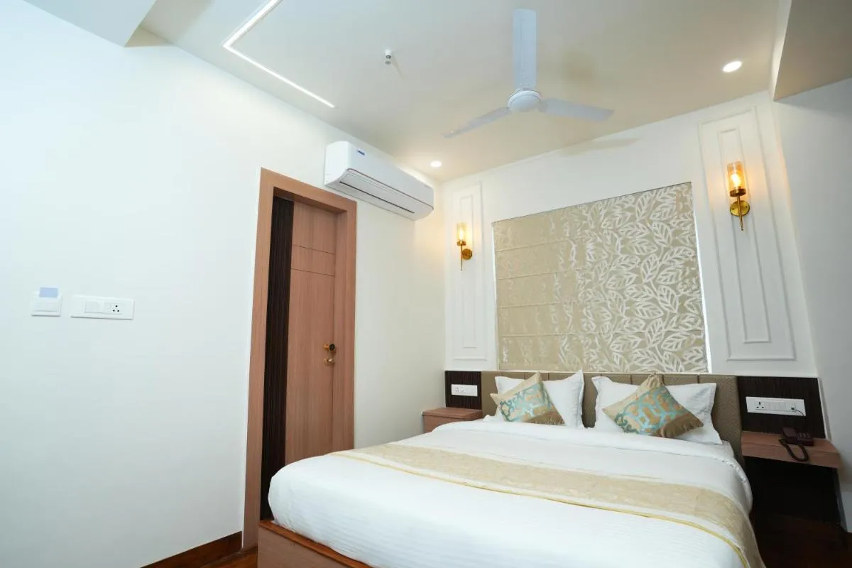 Image 5 of Anaya Retreat
