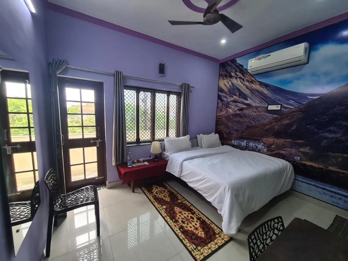 Image 5 of Anukampa Paying Guest House