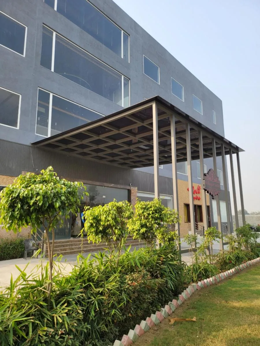 Image 2 of Bellazio Suites Hotel & Resort