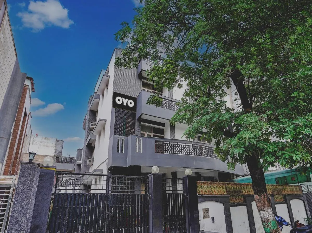 Image 2 of Capital O Bk House