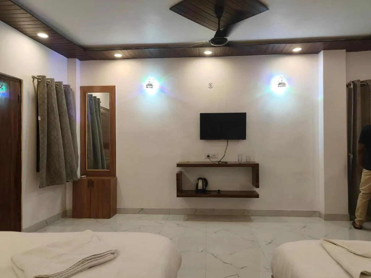 Image 2 of Chandra Residency – Kashi