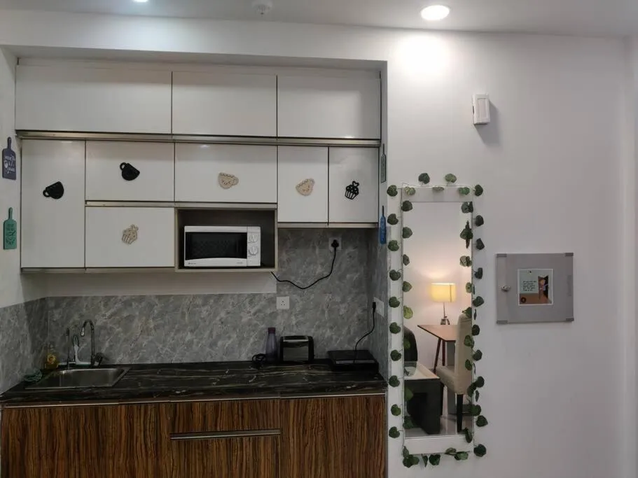 Image 6 of Chic Apartment#Couple Goal#High Rise#Balcony#condo