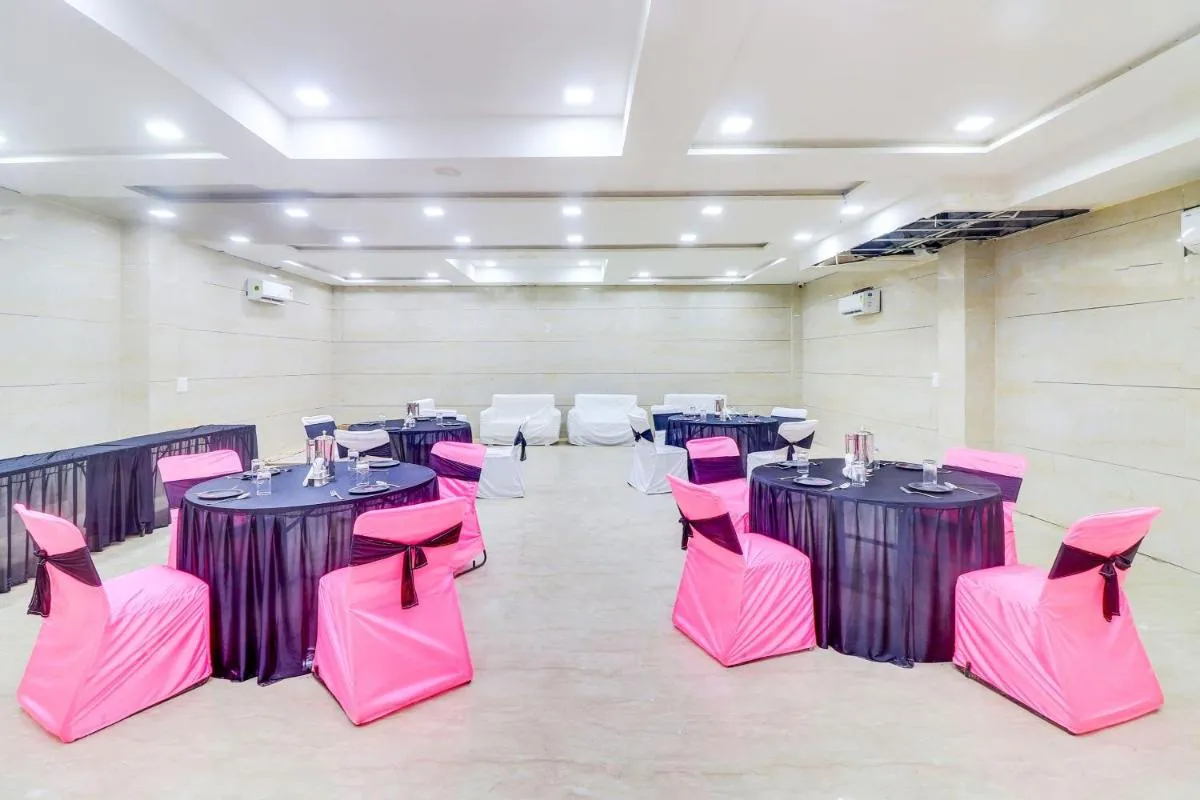 Image 6 of Collection O Hotel Golden Grand