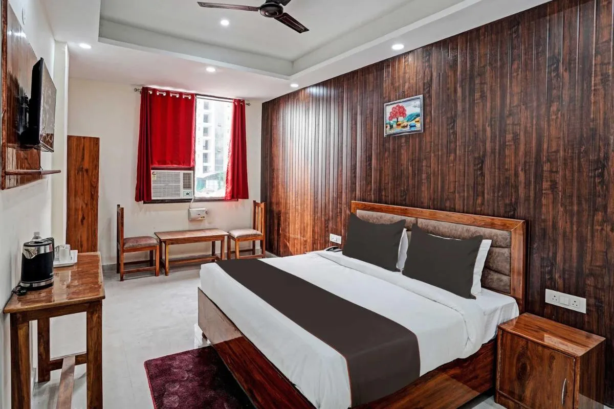 Image 5 of Collection O Premium Inn Luxury Stay Noida