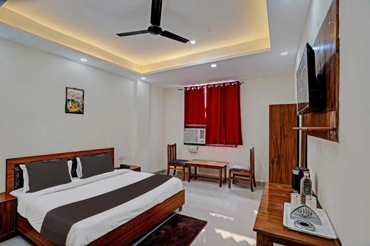 Image 6 of Collection O Premium Inn Luxury Stay Noida