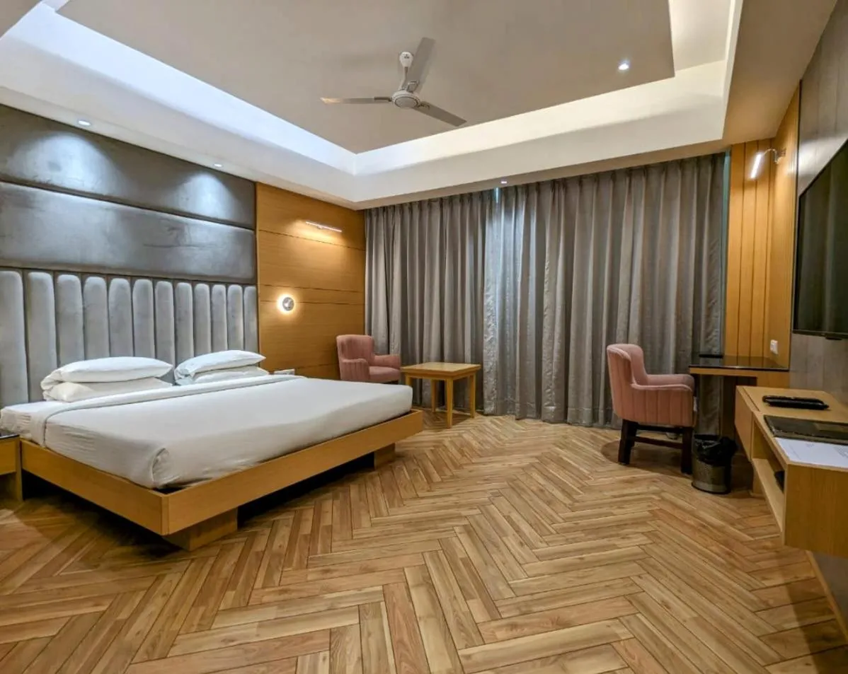 Image 1 of Comfort Inn