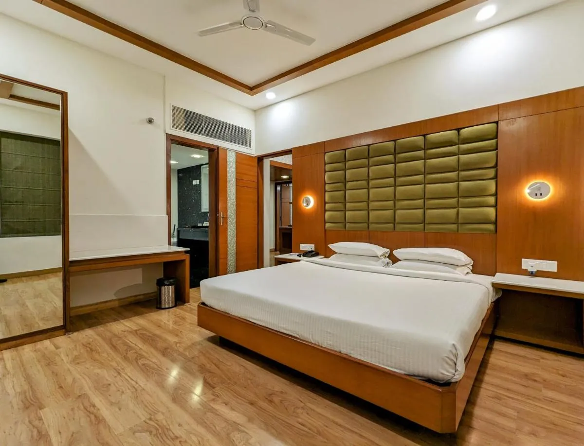Image 6 of Comfort Inn