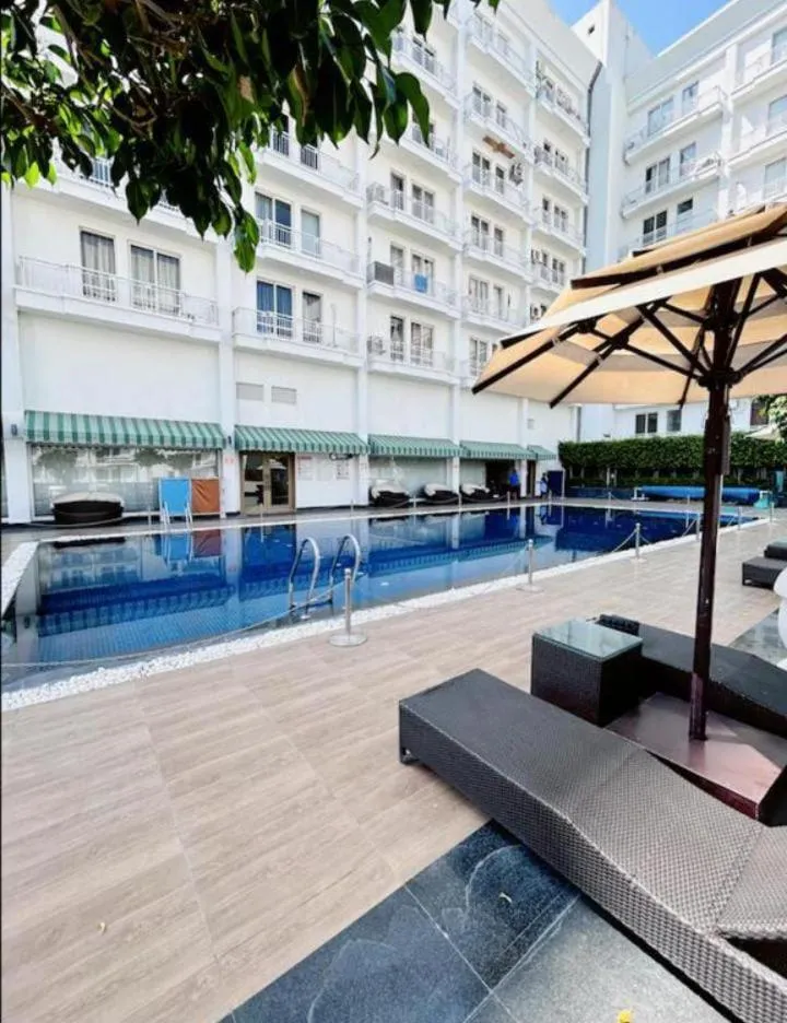 Image 5 of DLF Stay