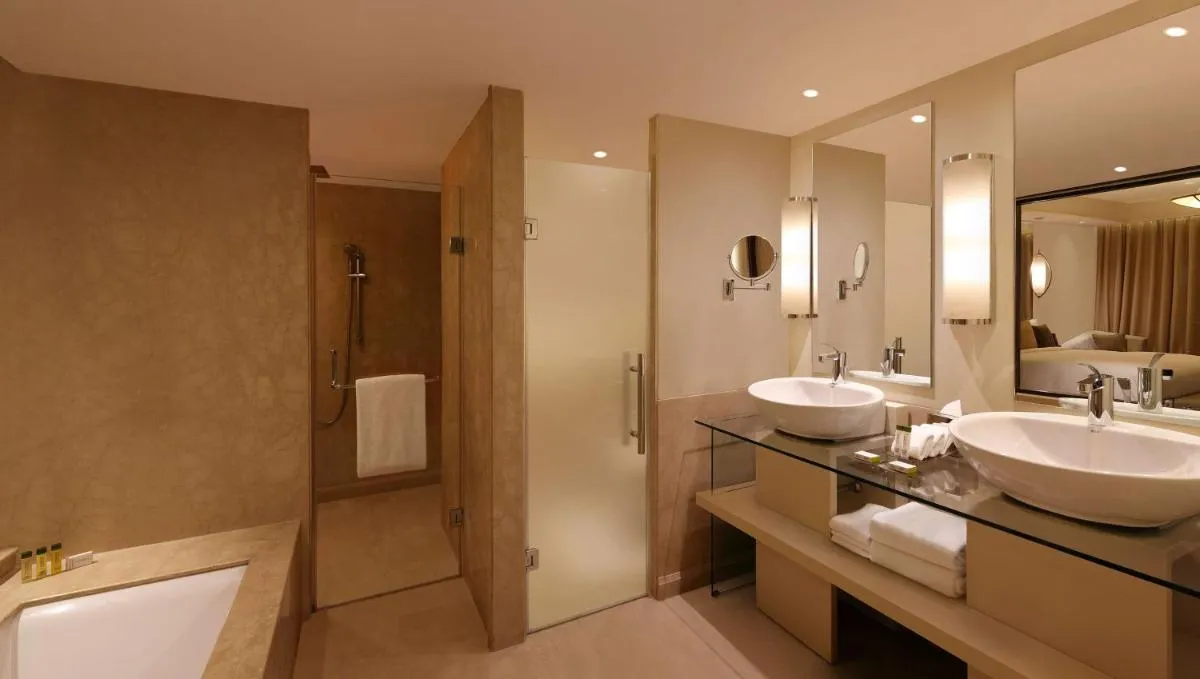 Image 2 of DoubleTree by Hilton Agra
