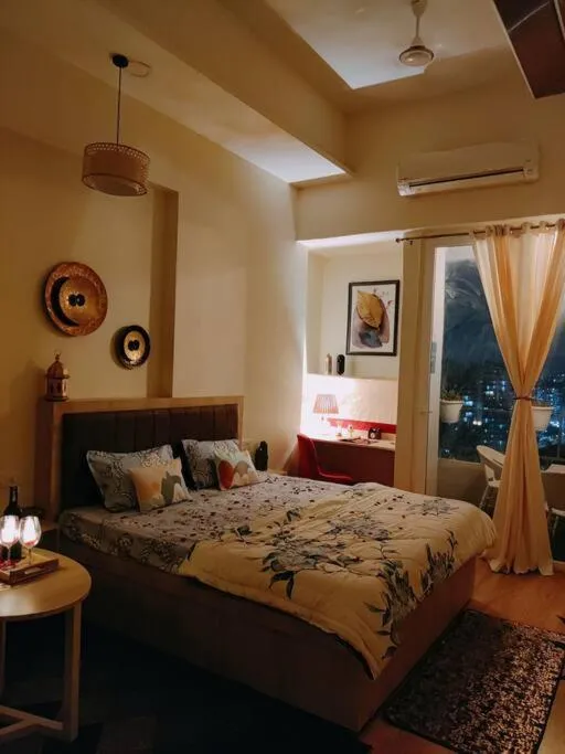 Image 4 of Dubai Suite by Hey Studios