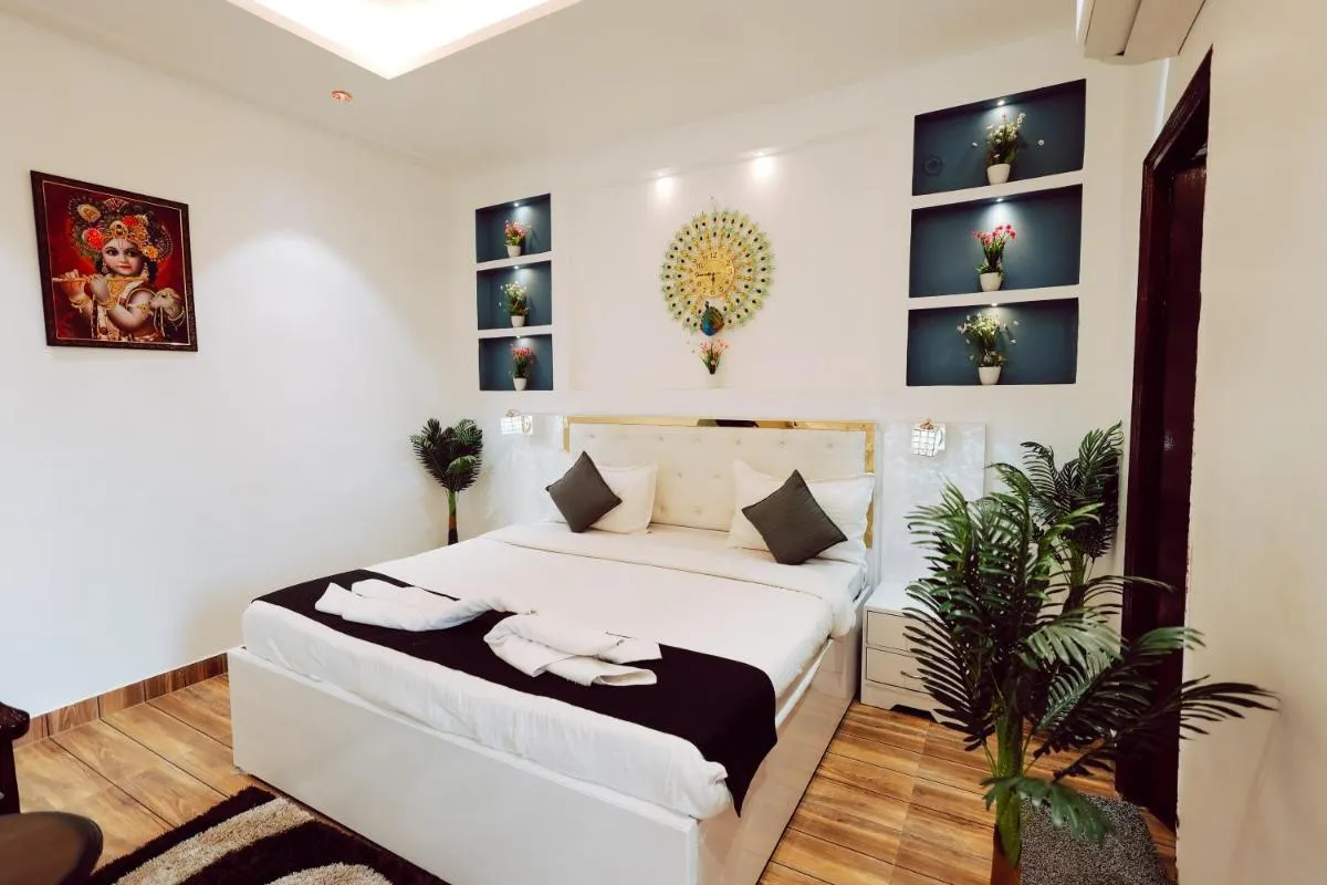 Image 6 of Elegance Resort