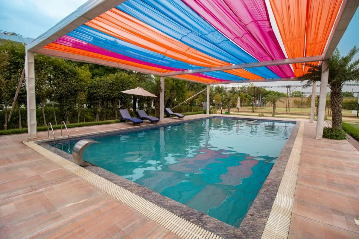 Image 2 of Elegance Resort
