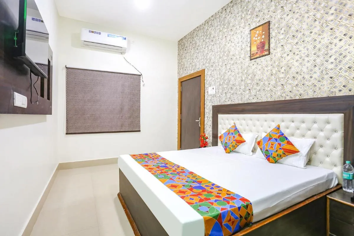 Image 2 of FabExpress Aditya Guest House