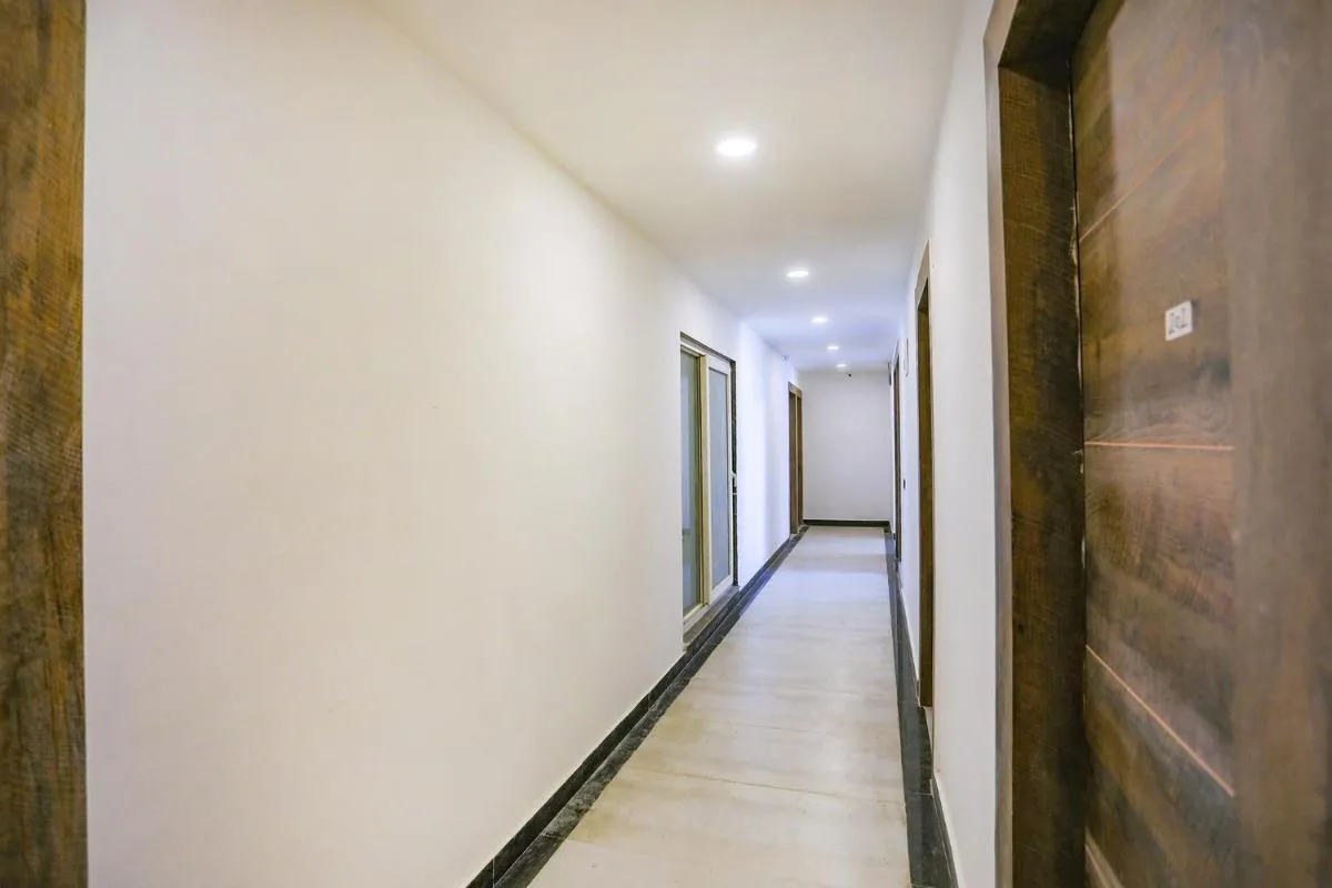 Image 6 of FabExpress F9 Noida Sector 27
