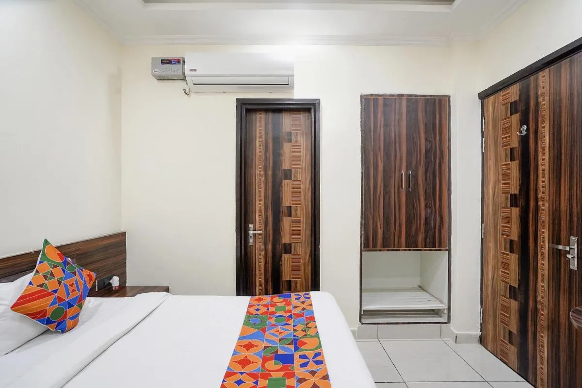 Image 6 of FabHotel 17 Suites