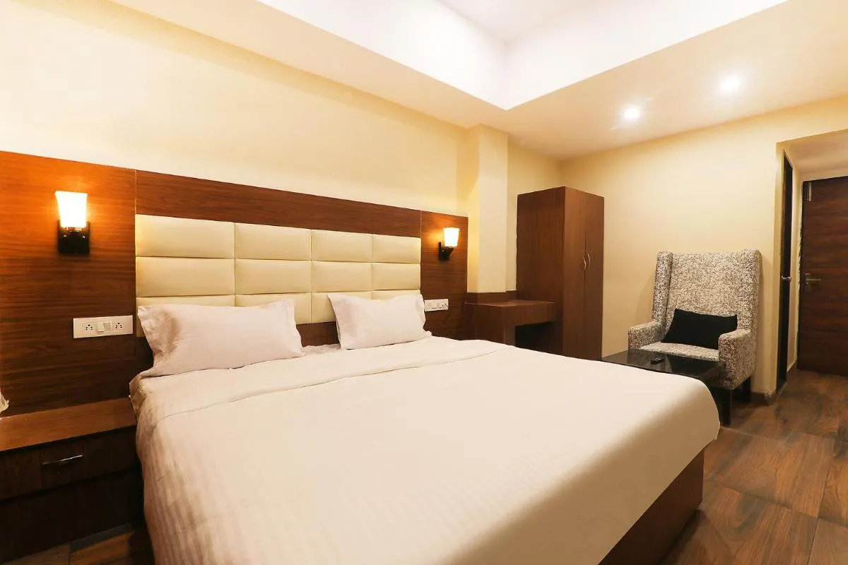 Image 1 of FabHotel Blueark