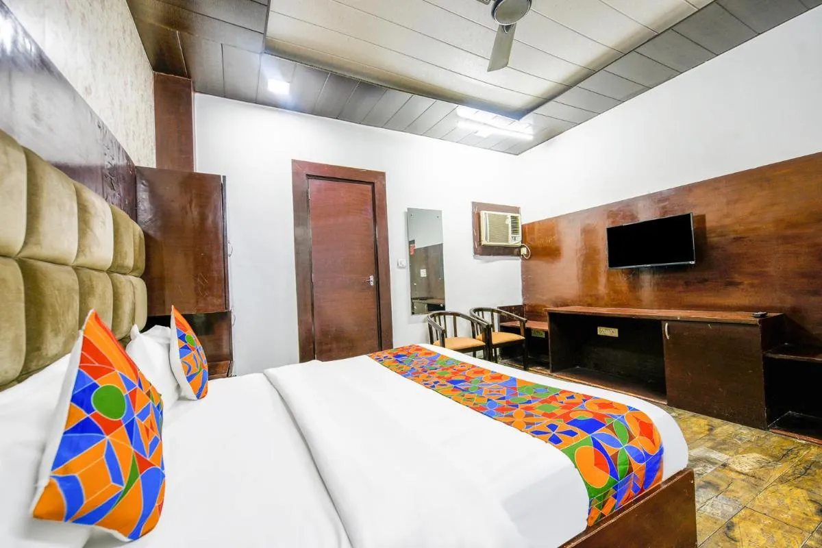 Image 4 of FabHotel Cladis