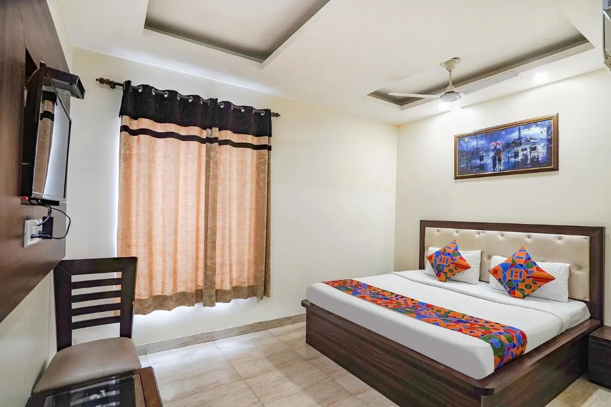 Image 4 of FabHotel Cloud 9 Shopprix Mall