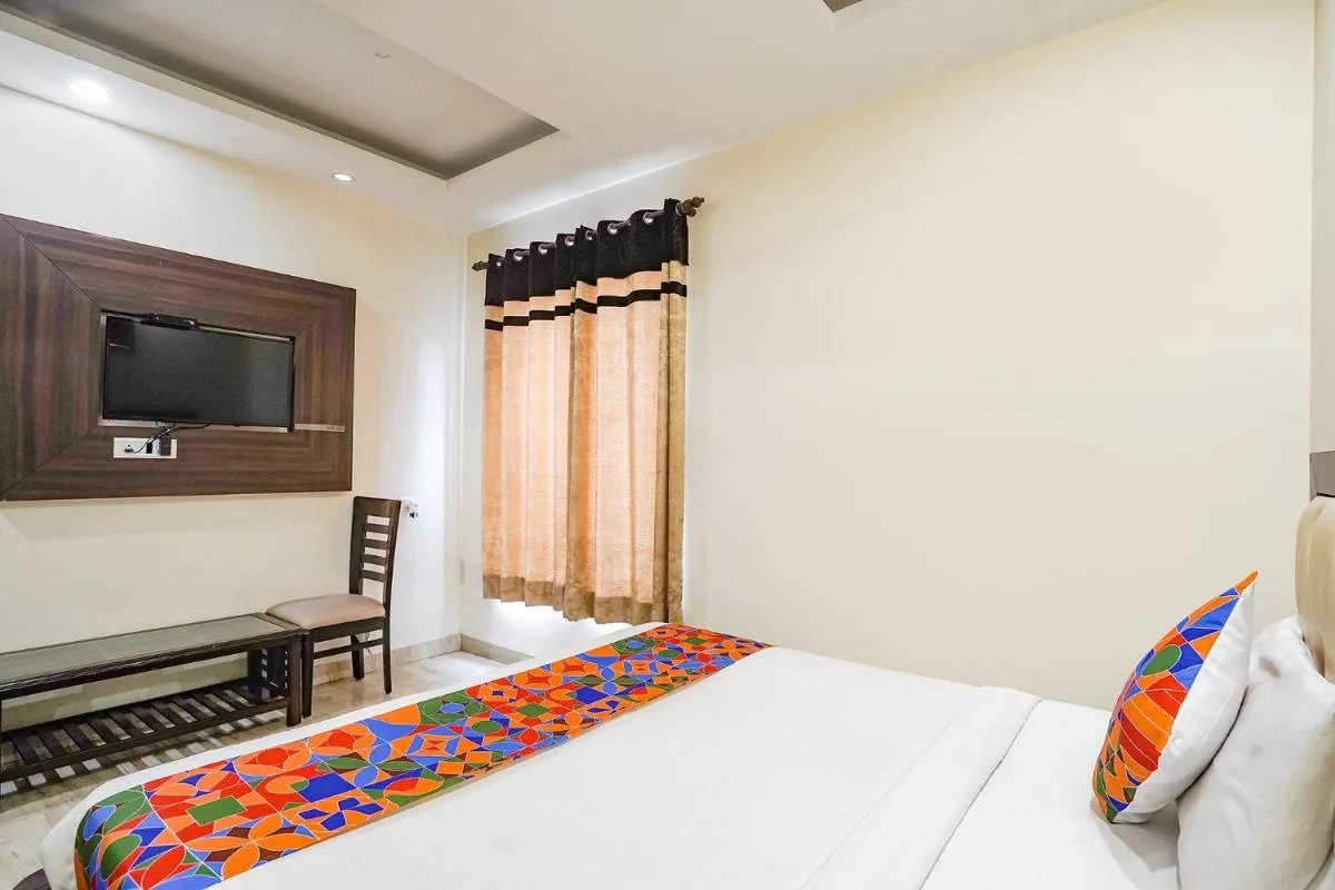 Image 6 of FabHotel Cloud 9 Shopprix Mall