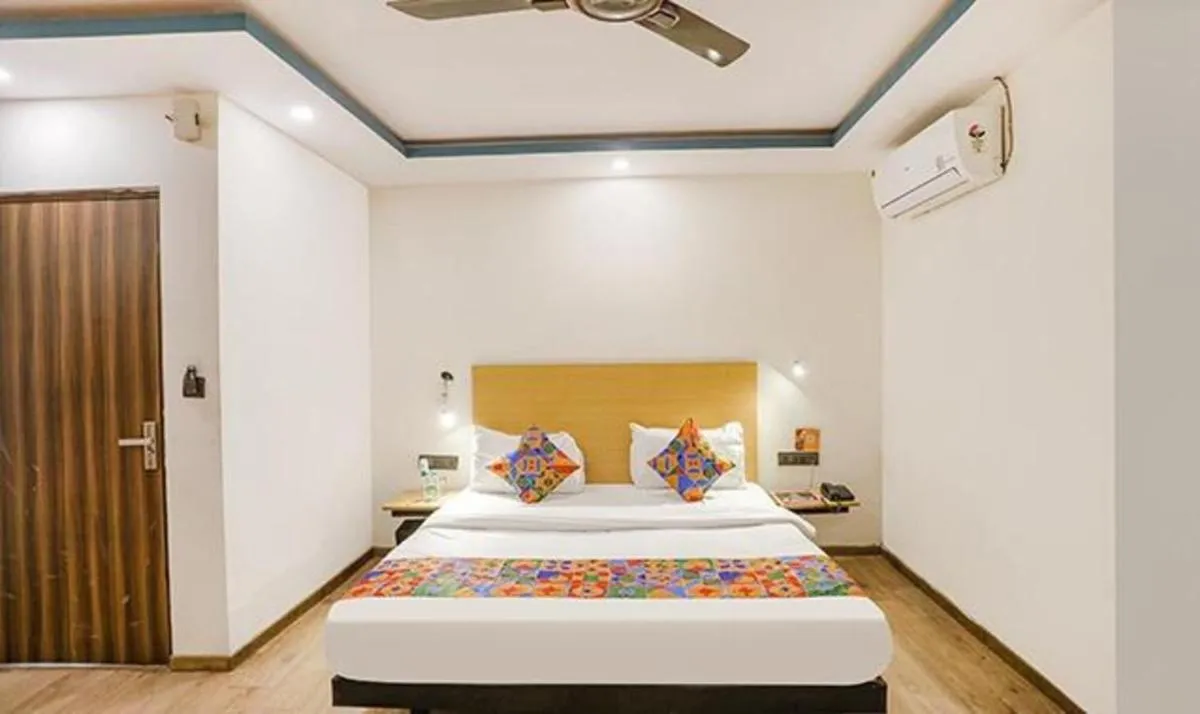 Image 1 of FabHotel F9 Sector 58