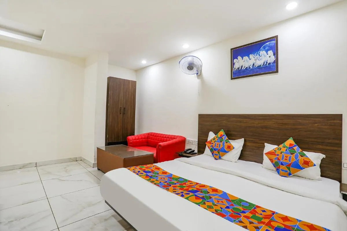 Image 2 of FabHotel Kinsfolk