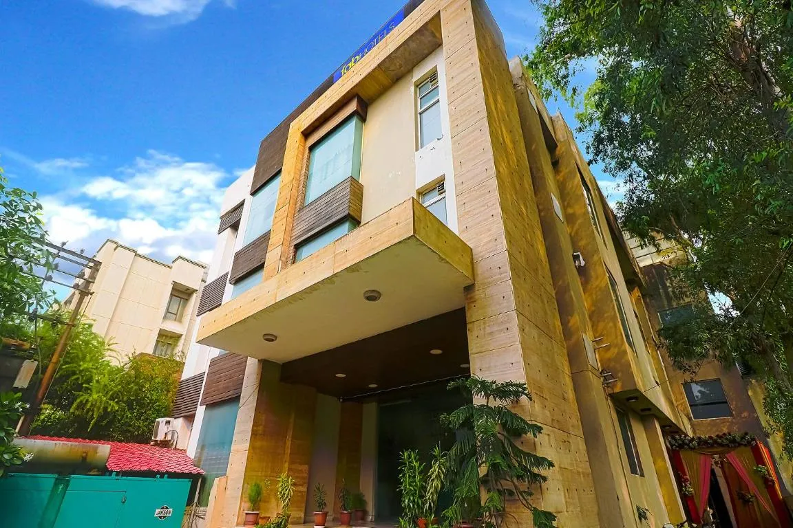 Image of FabHotel Merriment City