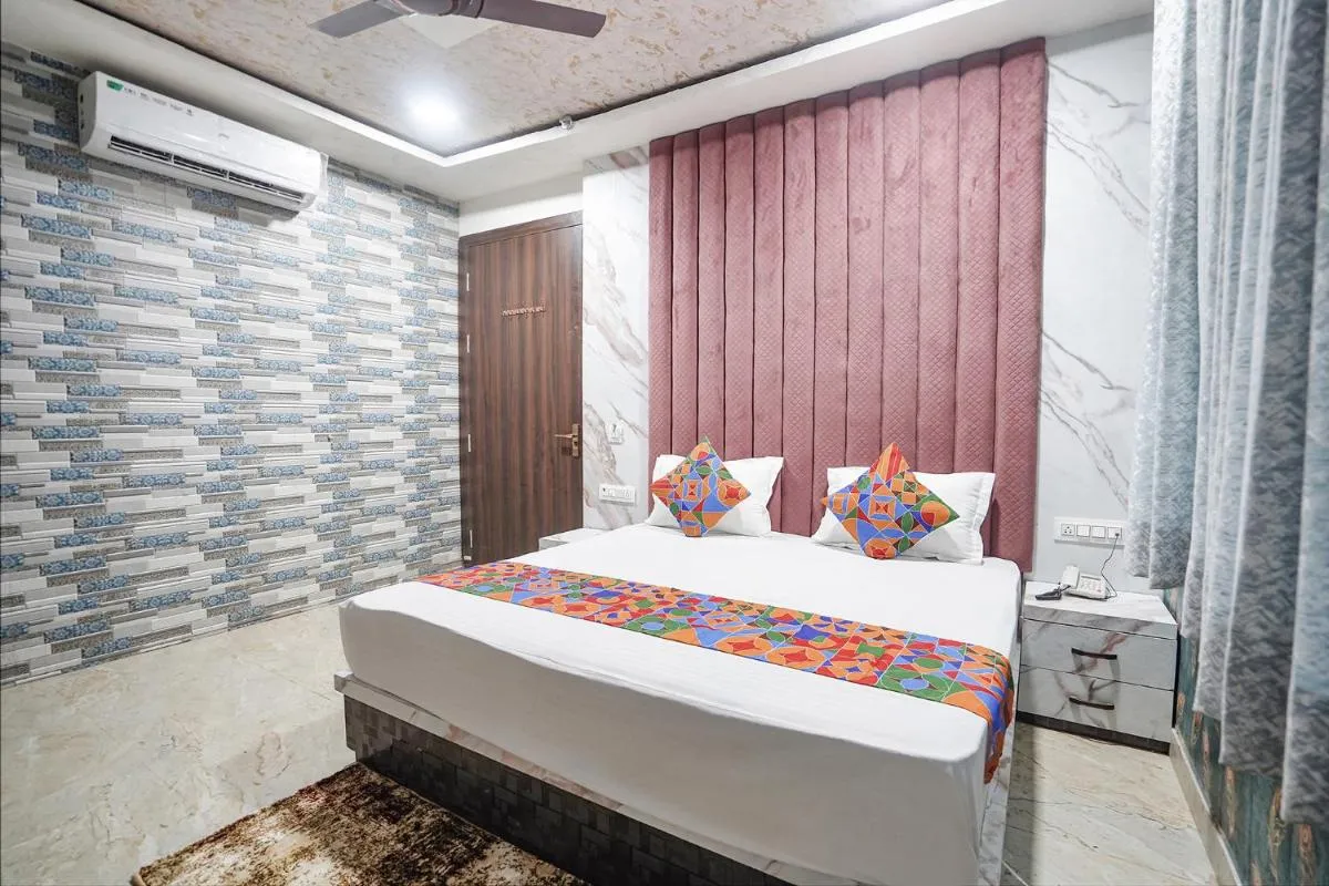 Image 2 of FabHotel Shree Priya Pritam Dham