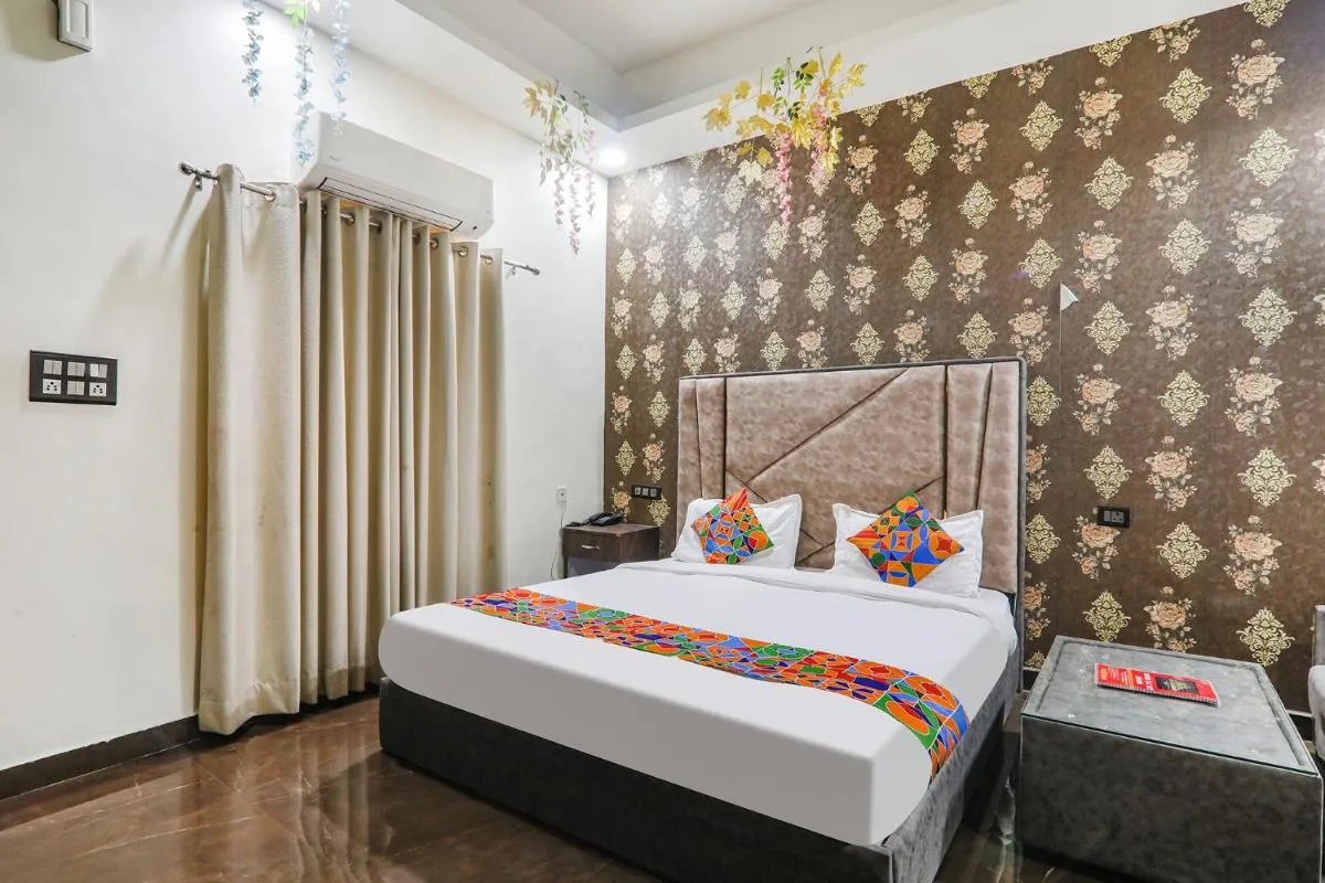 Image 2 of FabHotel Sky Awadh