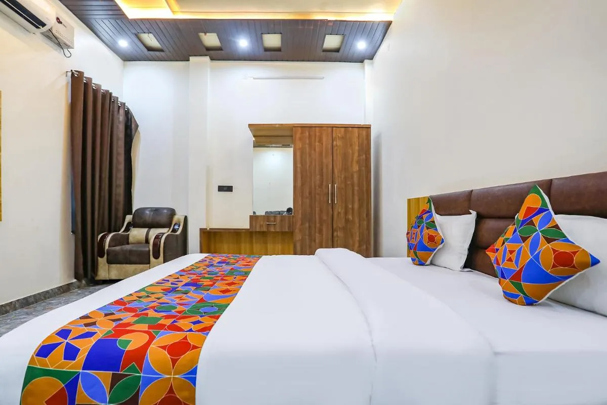 Image 4 of FabHotel Square JB Resort