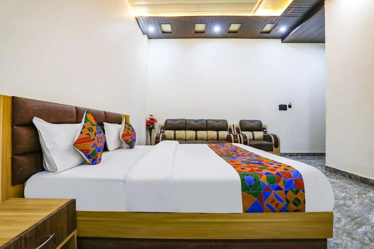 Image 3 of FabHotel Square JB Resort