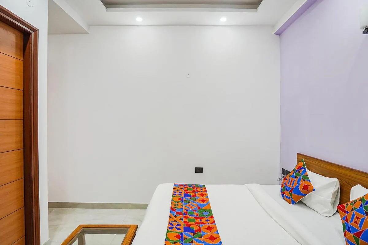Image 4 of FabHotel Sunrise Noida Sector 56