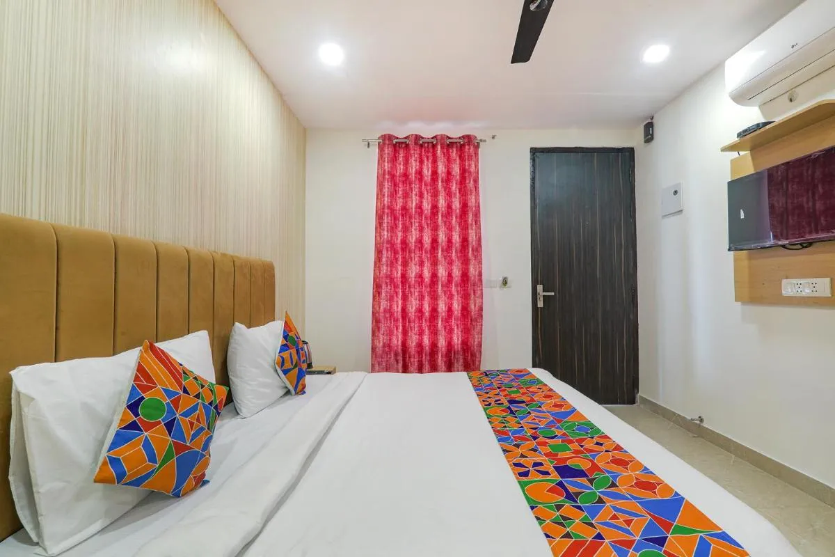 Image 6 of FabHotel The Comfort