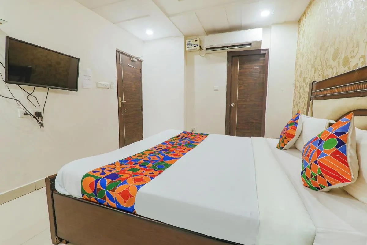 Image 6 of FabHotel The Villa
