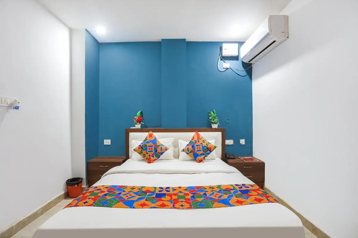 Image 2 of FabHotel Usha Continental