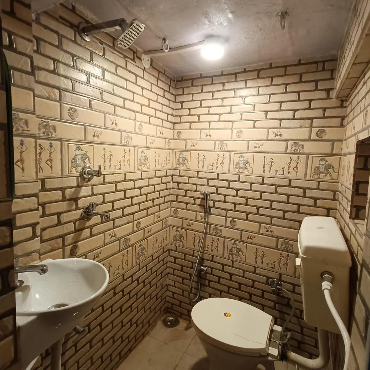 Image 5 of Feel Aesthetic Kashi Home Stay