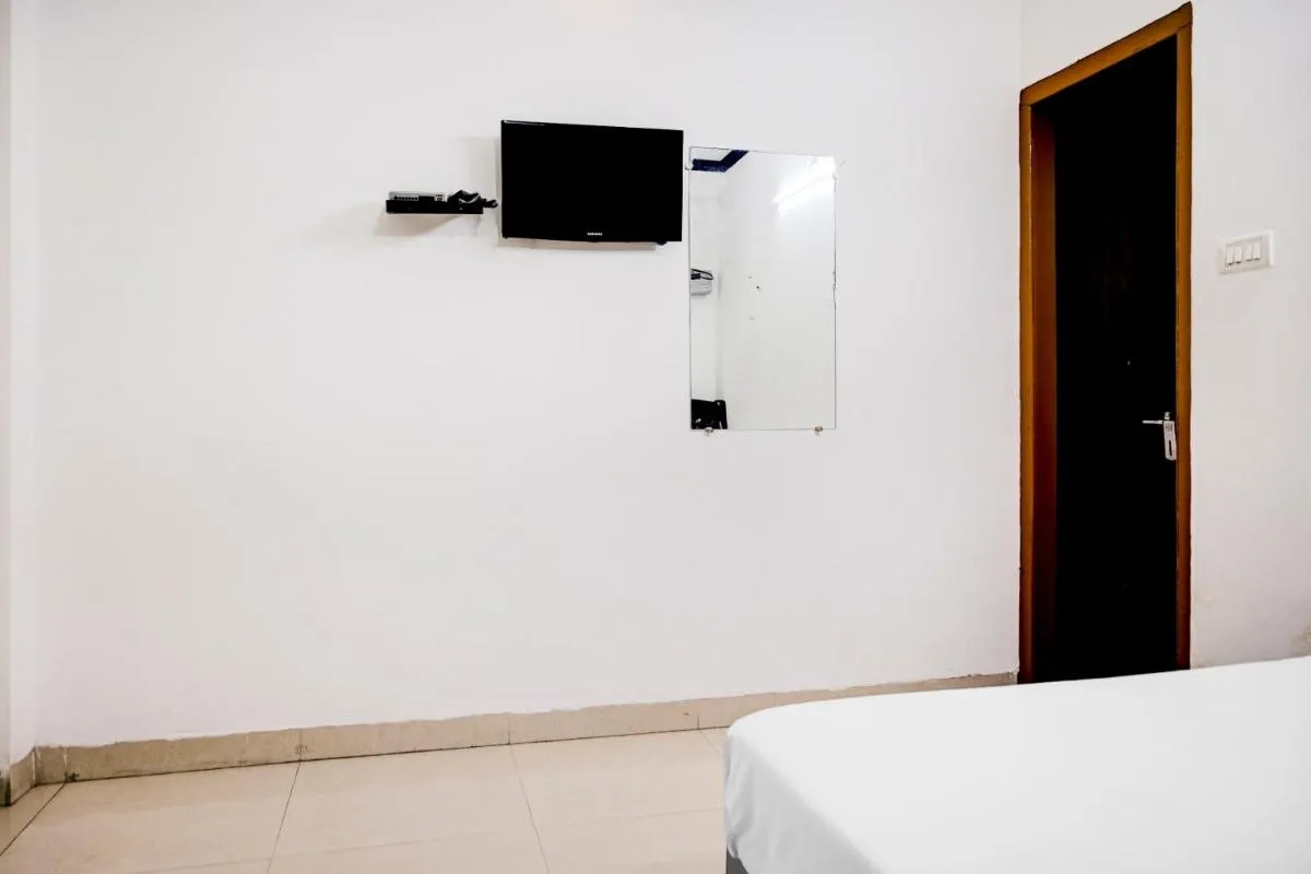 Image 5 of Flagship Hotel Lotus Inn