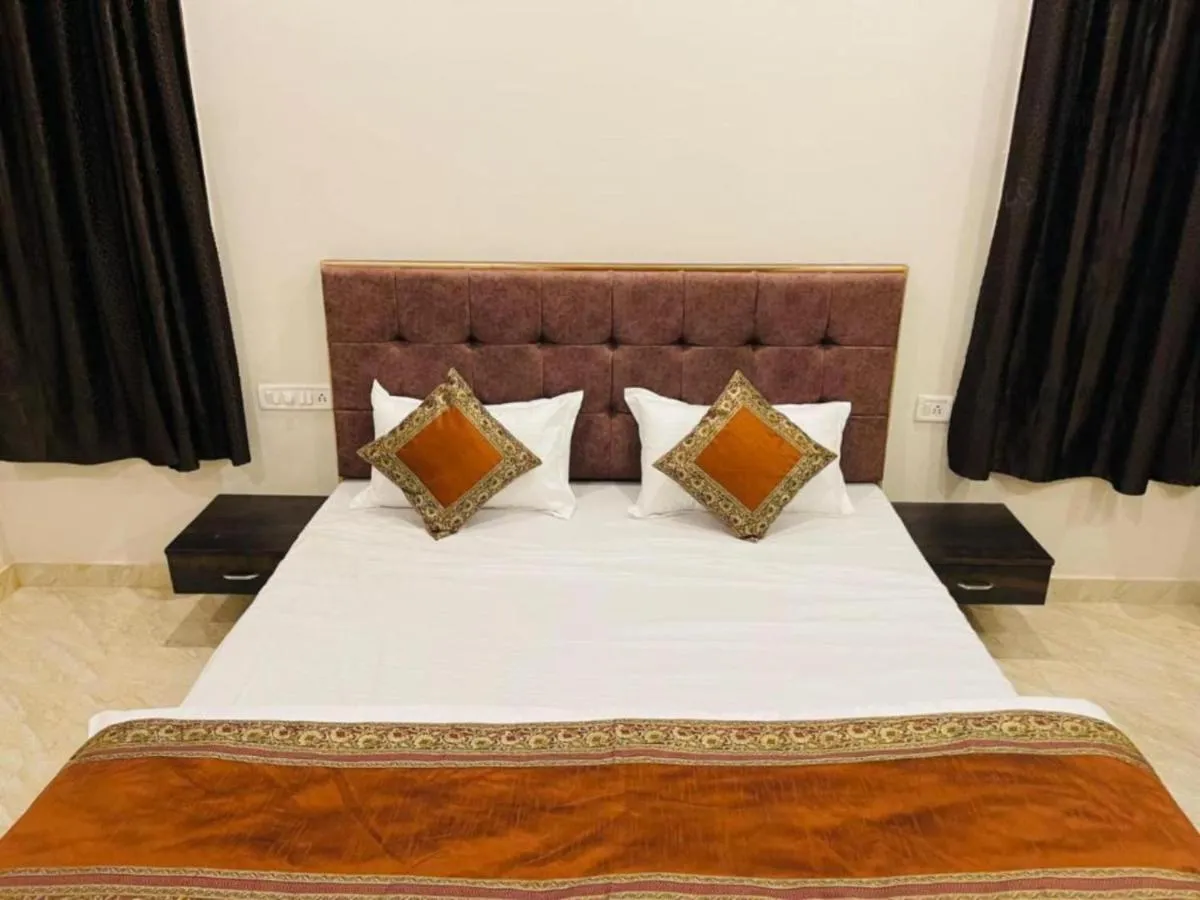 Image 1 of GRG Banaras Homestay Varanasi Near Shree Kaal Bhairav Temple 350m – Fully Air-Conditioned