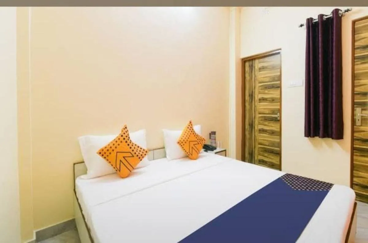 Image 1 of GRG Mahadeva Homes Guest House Prayagraj