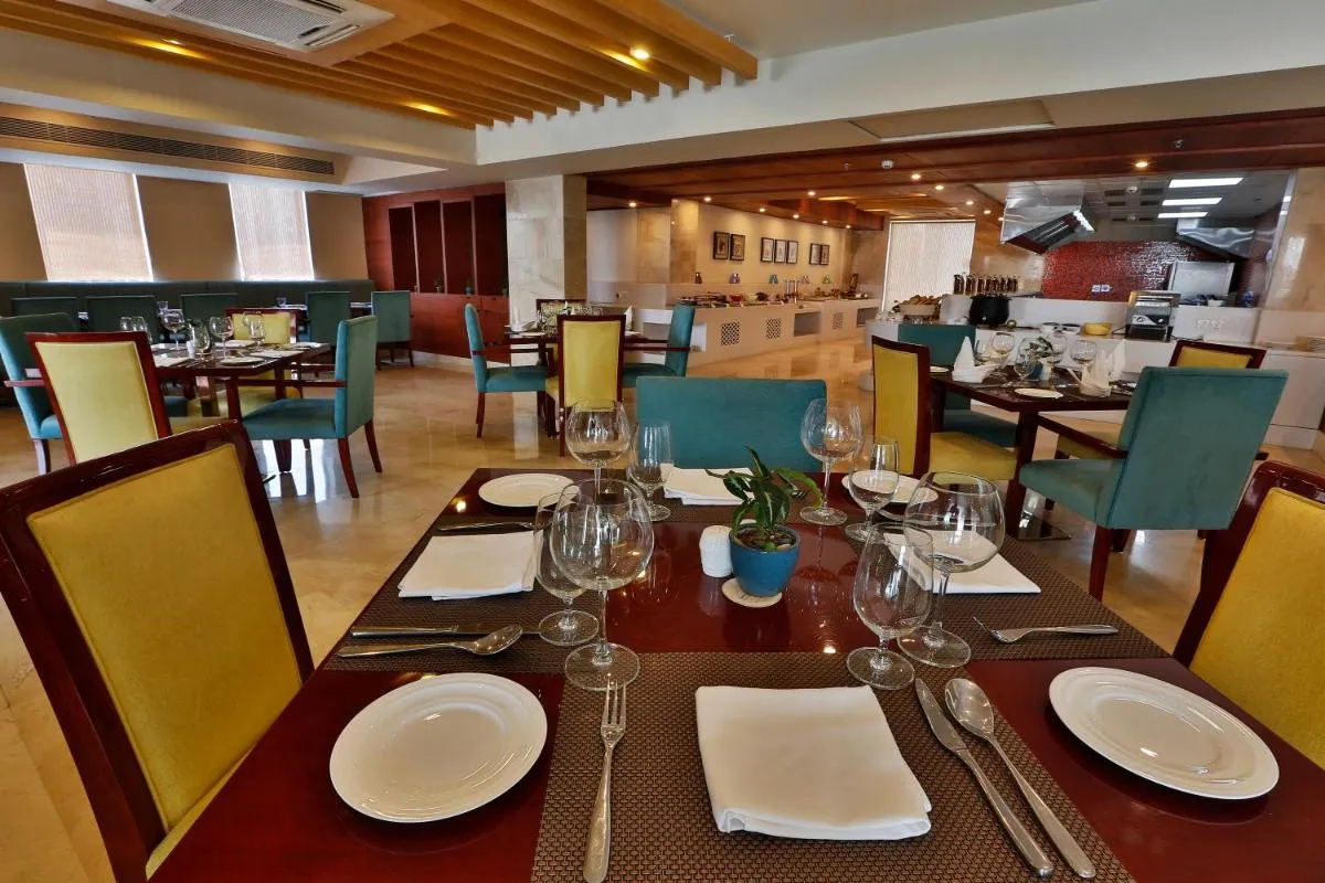 Image 4 of Golden Tulip Vasundhara