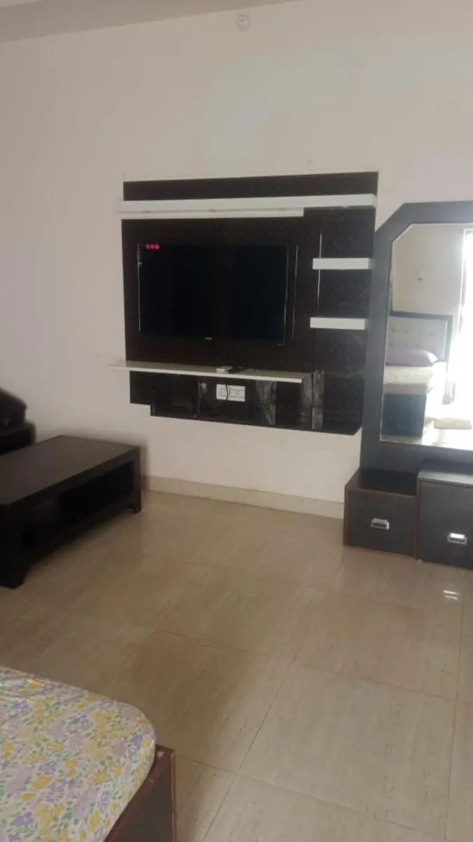 Image 6 of Goroomgo Gautam Garden Varanasi – Best Location & Parking Facilities