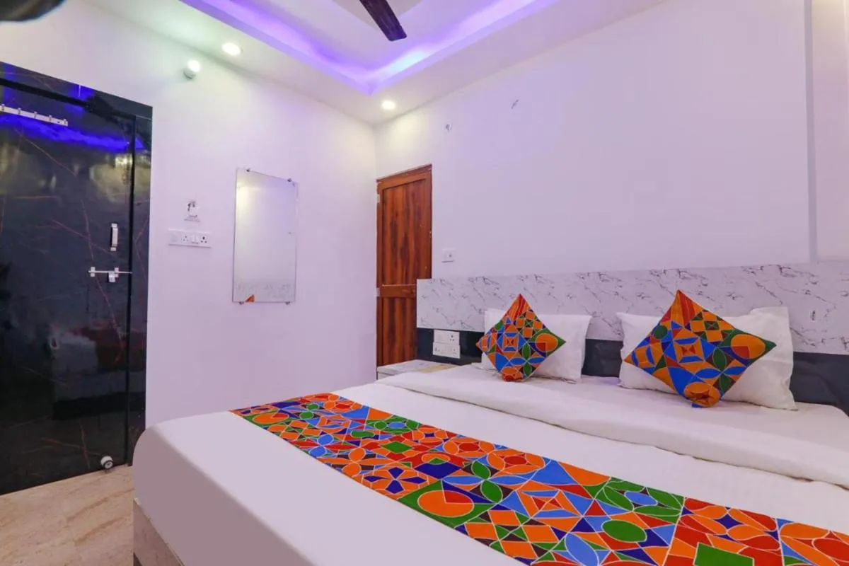 Image 6 of Goroomgo Hanuman Ji Ayodhya Near Ram Mandir – Perfect Stay with Luxury Room