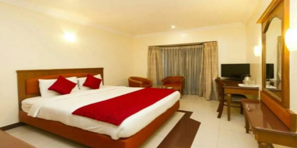 Image 4 of Goroomgo Hotel New Ashiyana Palace Varanasi Near Railway Station 400m