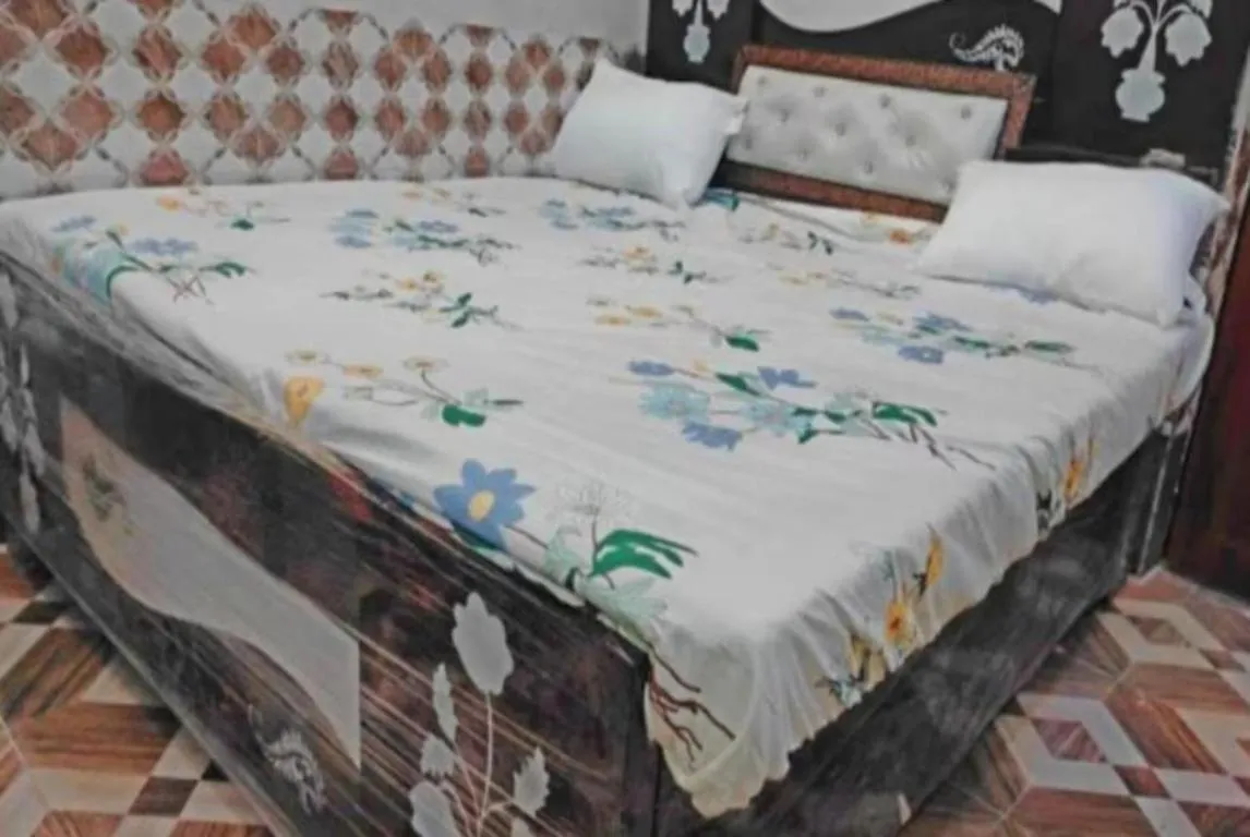 Image of Goroomgo Hotel Sahu Rooms , Ayodhya