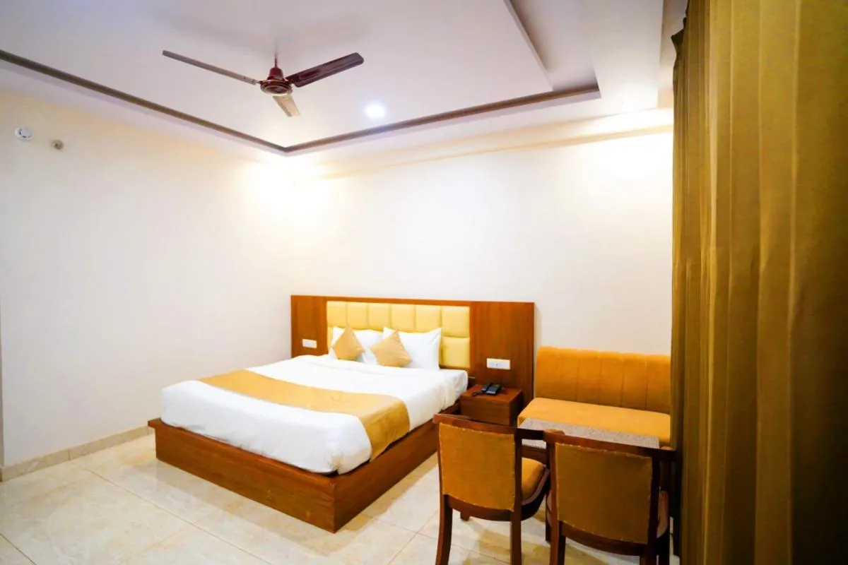 Image 1 of Goroomgo Hotel Shanta Inn Lucknow- Couple Friendly – Excellent Customer Service