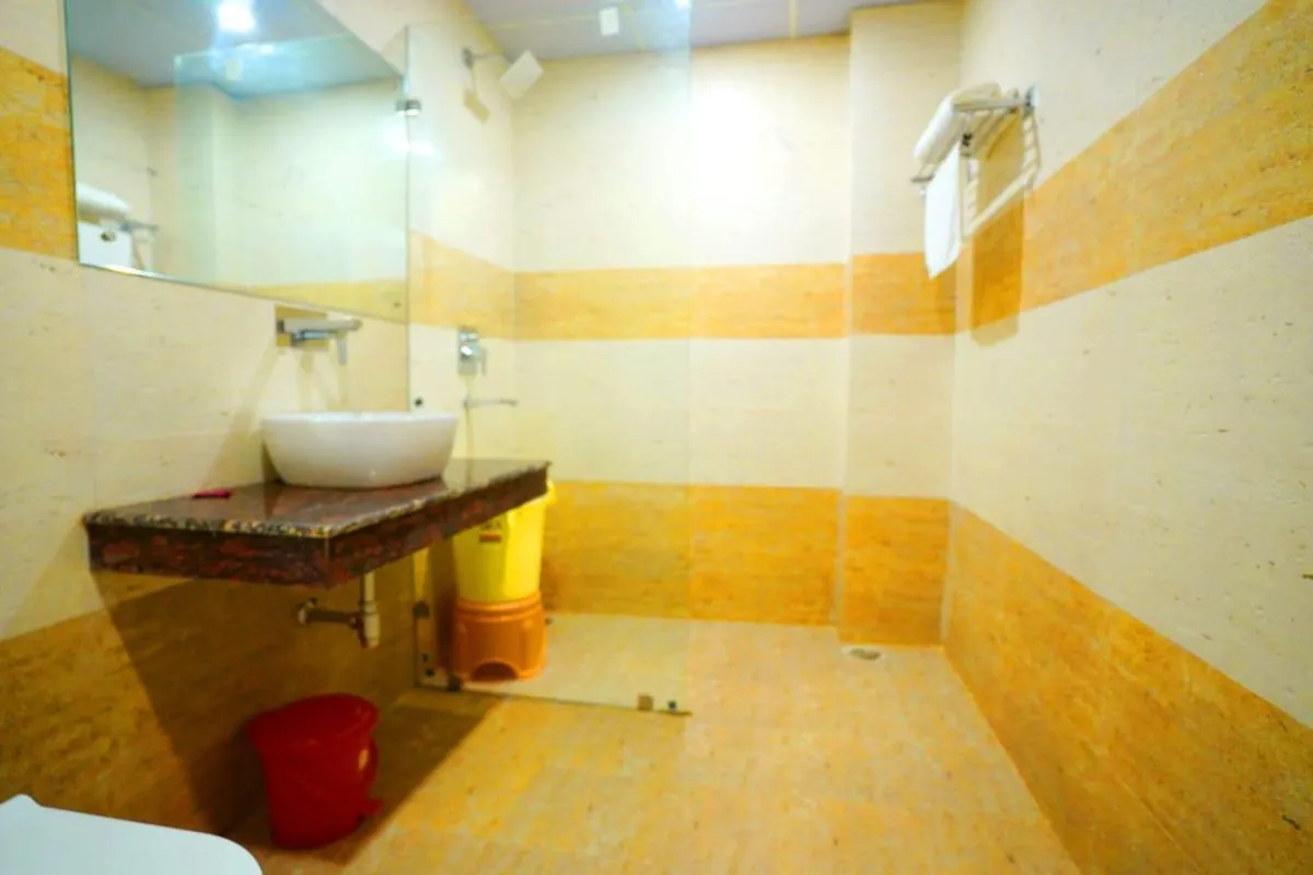 Image 6 of Goroomgo Hotel Shanta Inn Lucknow- Couple Friendly – Excellent Customer Service
