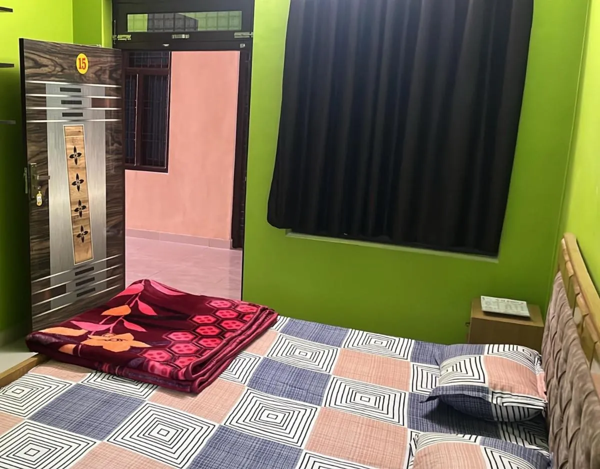 Image 6 of Goroomgo Hotel Shree Raj Luxury Homestay Ayodhya