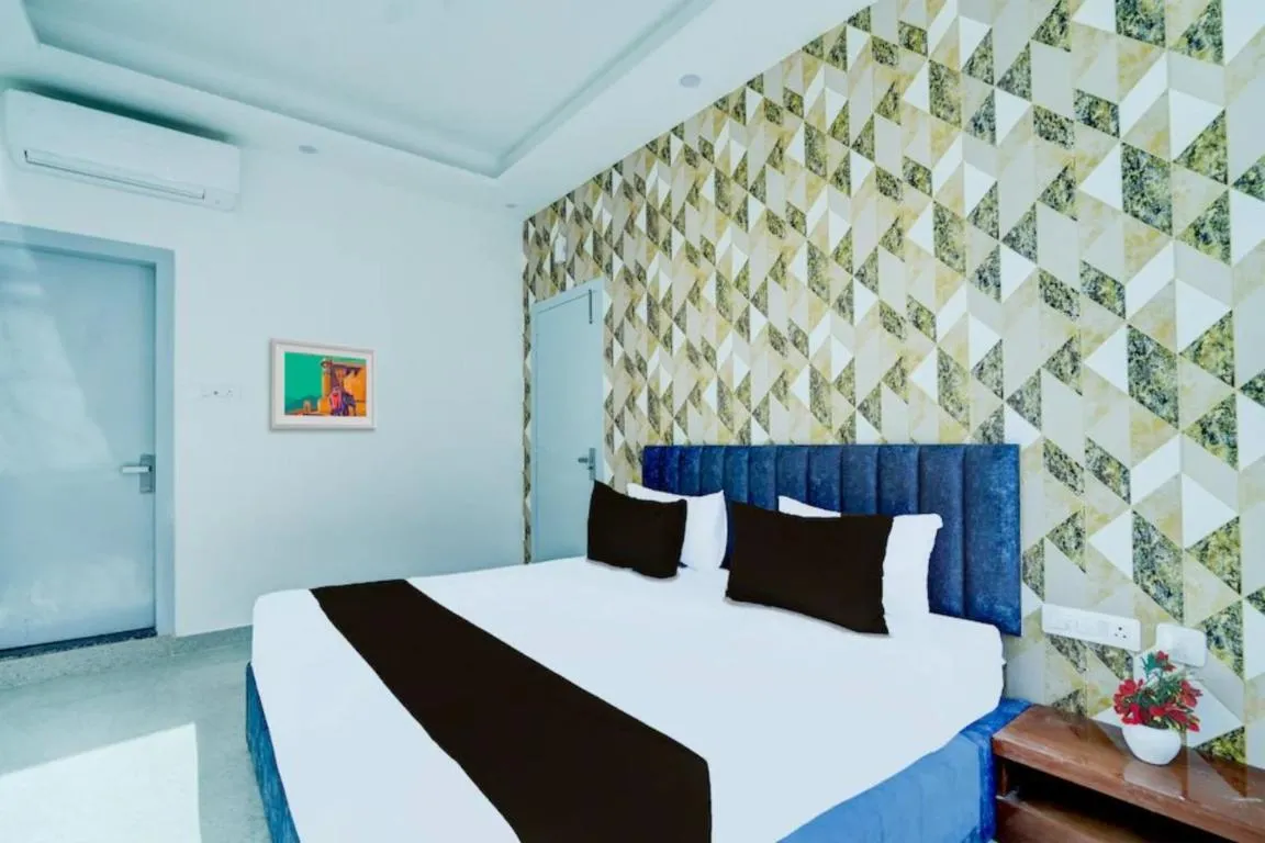 Image of Goroomgo Hotel Sidhi Vinayak Inn -Enjoy free Wifi – free Parking And Housekeeping Facilities- Restaurent Available